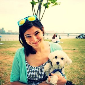 Meet your Posher, Rhia